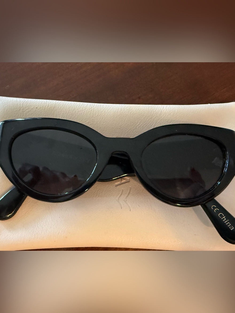 Black Cat-Eye Women's Sunglasses - Unbranded